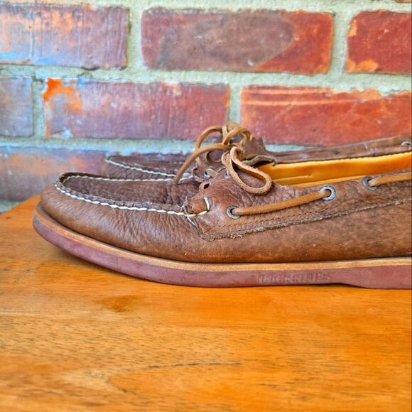 Sebago Docksides Leather loafers men's 10.5 Slip Resistant Non-Marking - Picture 3 of 11